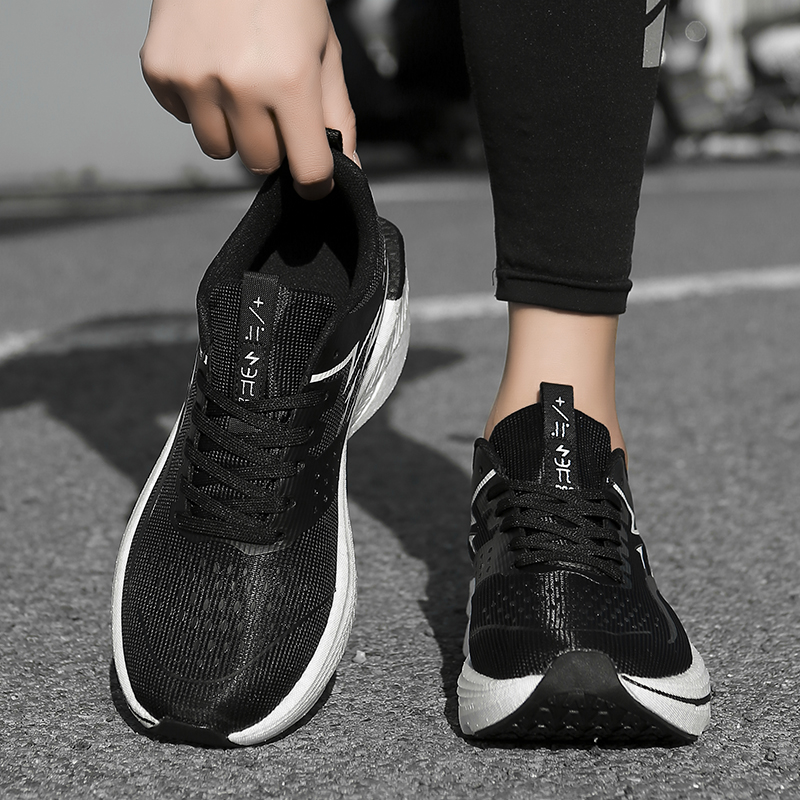 Chaussures pour femmes, basket - Running Gear Shoes avis et prix